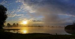 Morgennebel übern See