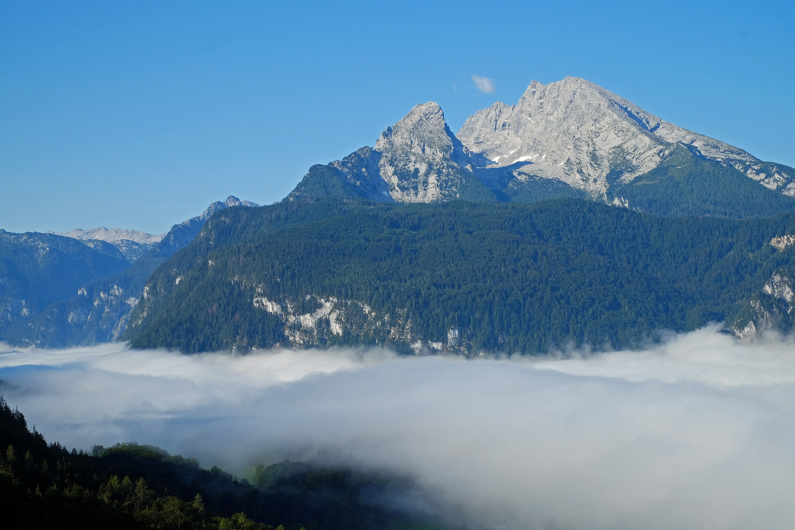 Morgennebel unter dem Watzmann