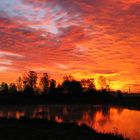 Morgenröte am See