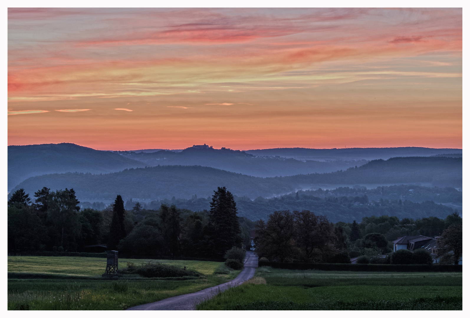 Morgenröte,  bevor der Tag beginnt