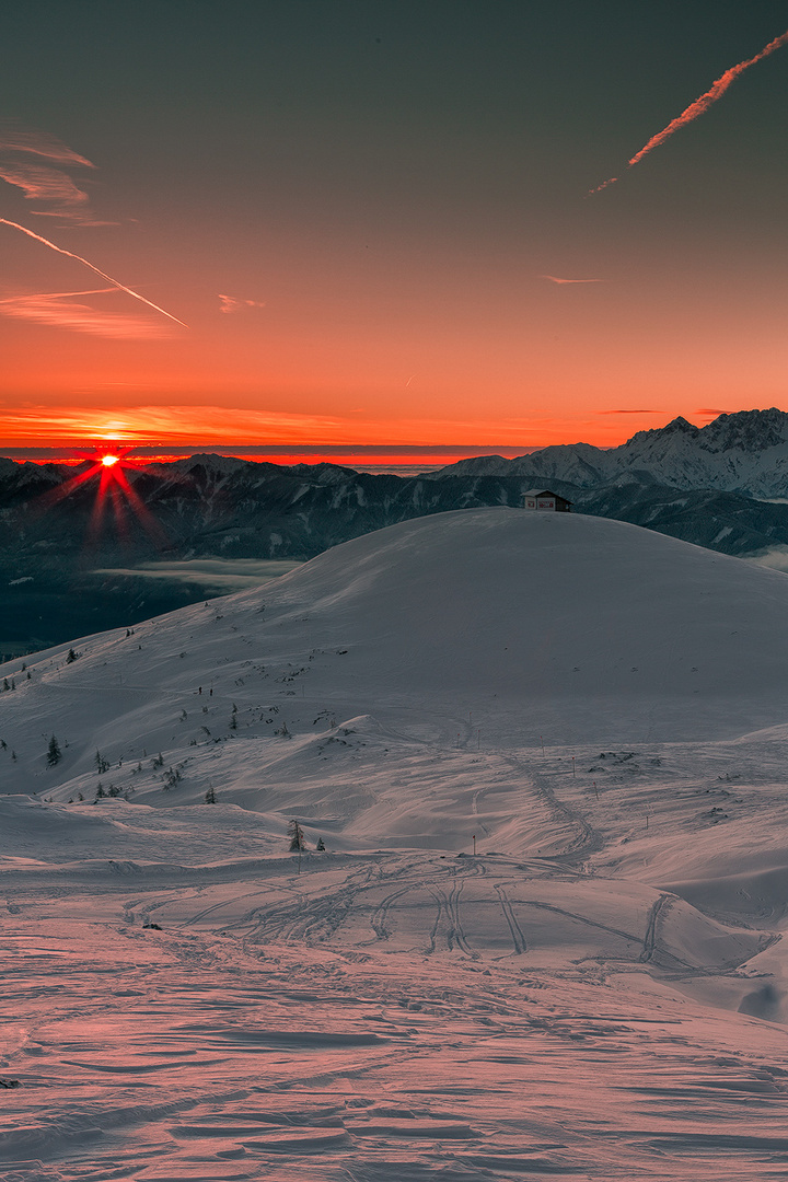 Morgenrot am Dobratsch