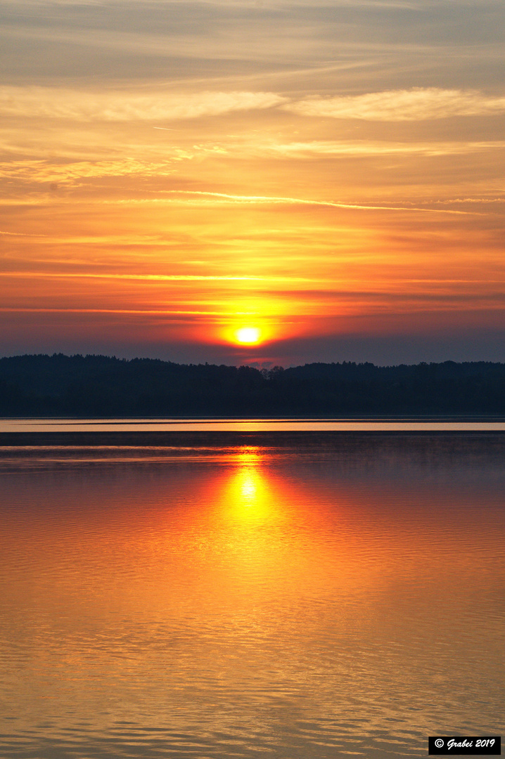 Morgenrot am Waginger See