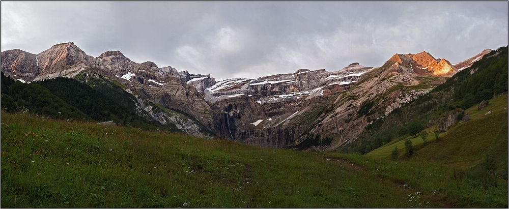 Morgenrot Cirque de Gavarnie