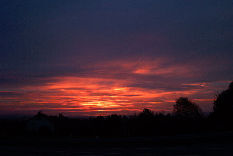 Morgenrot der Himmel in Flammen