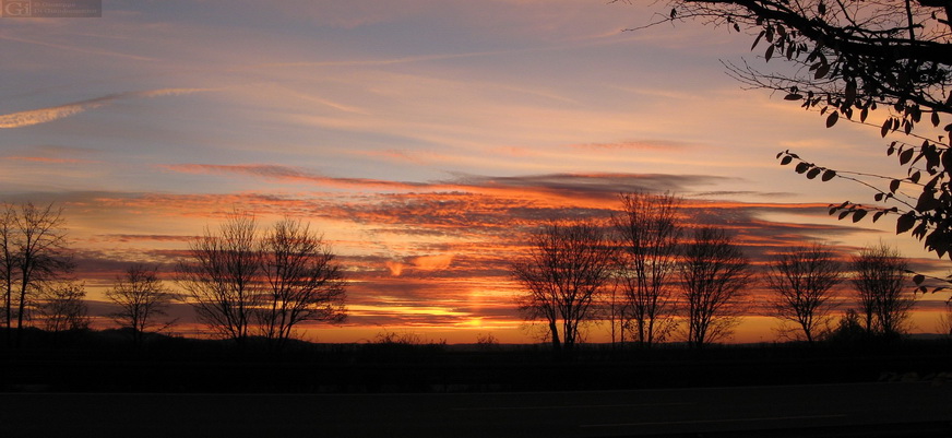 Morgenrot durch Cirrus Wolken