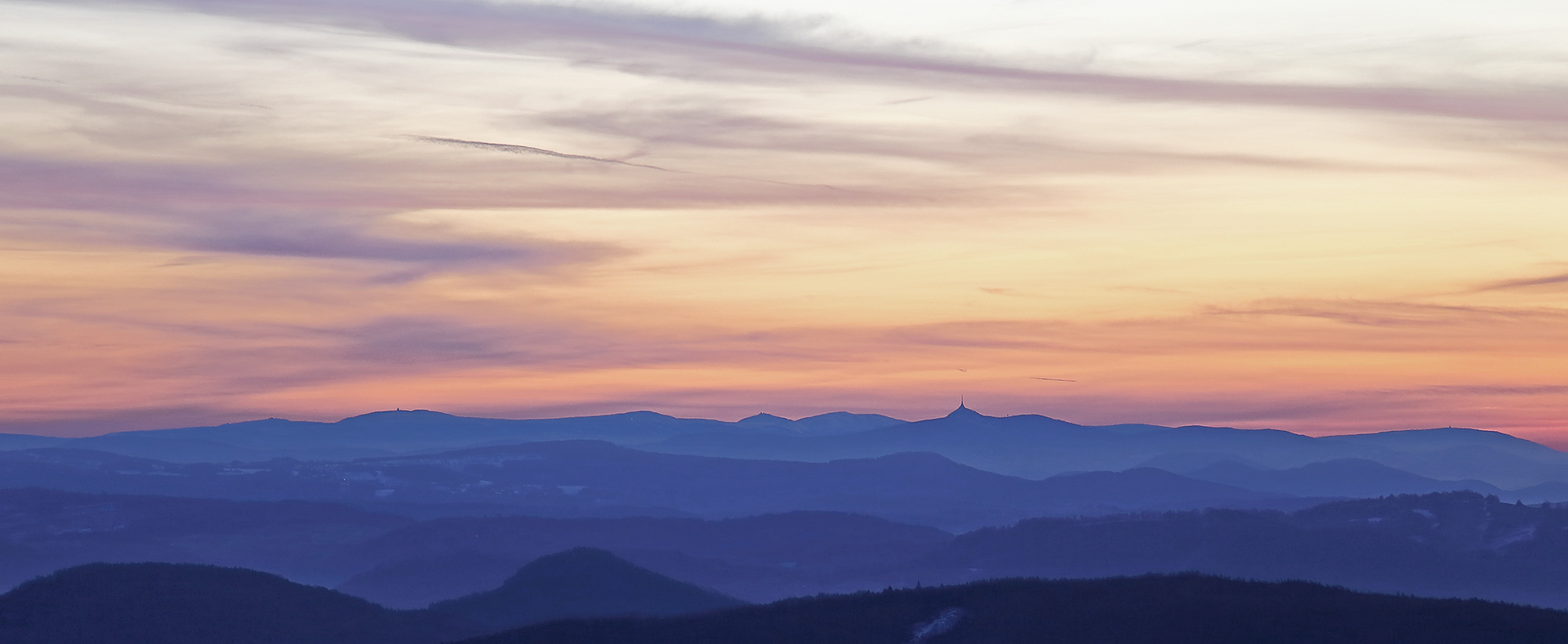 Morgenrot nicht nur in 4 km über Pirna und der Sächsischen Schweiz...