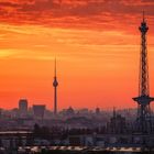 Morgenrot über Berlin