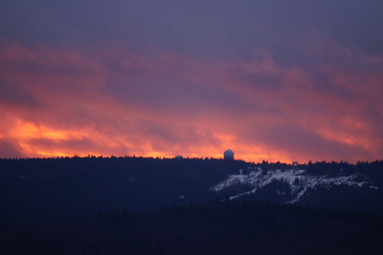 Morgenrot über dem Erbeskopf 8.2.2014