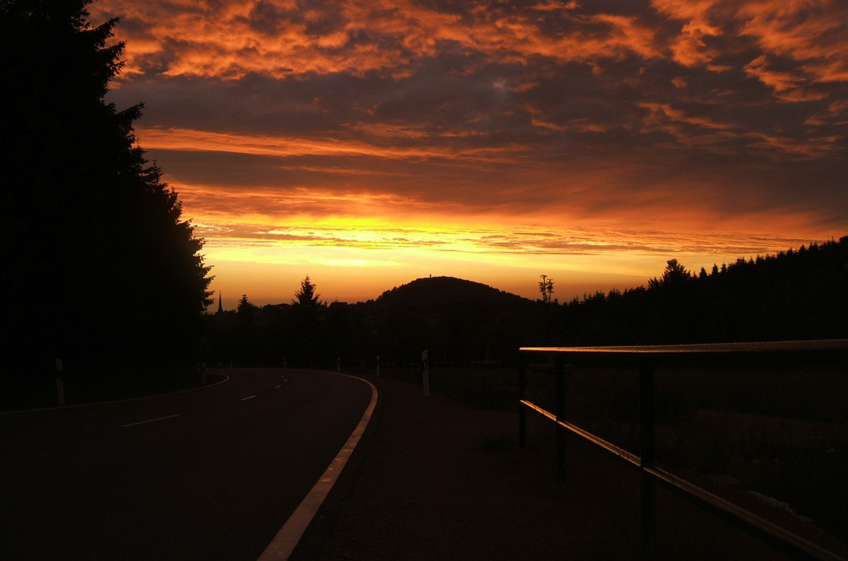 Morgenrot über dem Geisingberg