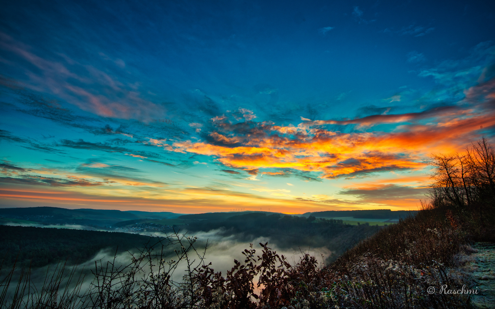 MORGENROT über dem MAINTAL