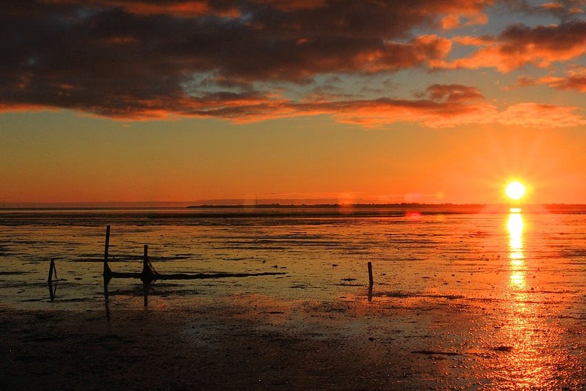 Morgenrot über dem Wattenmeer