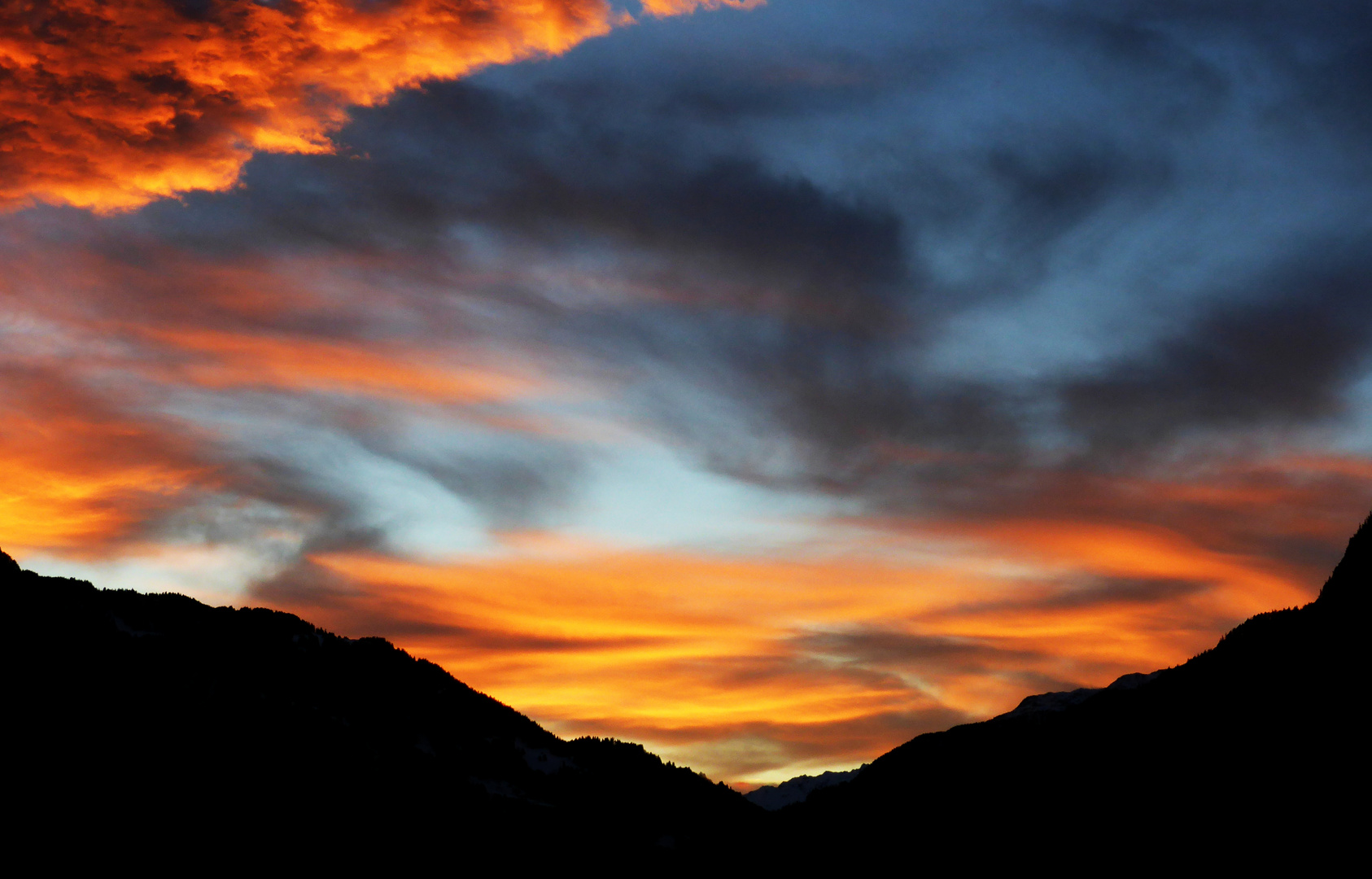 Morgenrot überm Montafon