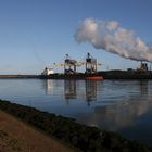 Morgens am Corus Stahlwerk in Ijmuiden