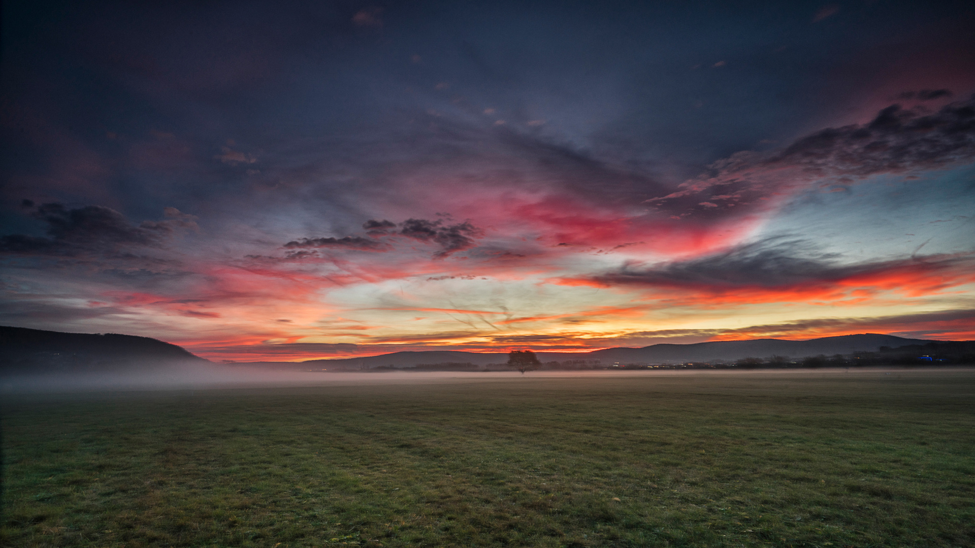 Morgens am Flugplatz in Gelnhausen