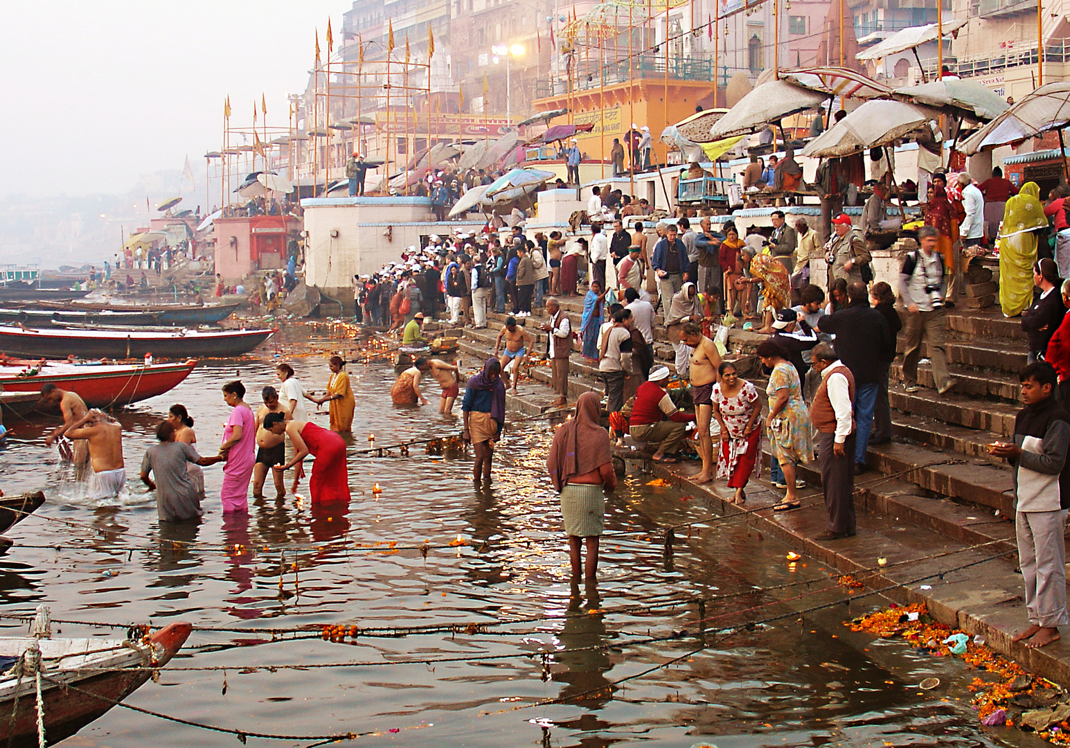 Morgens am Ganges