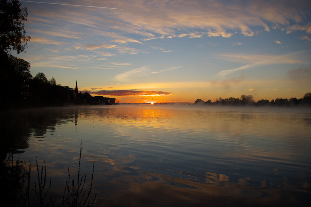 Morgens am großen Strom im Norden