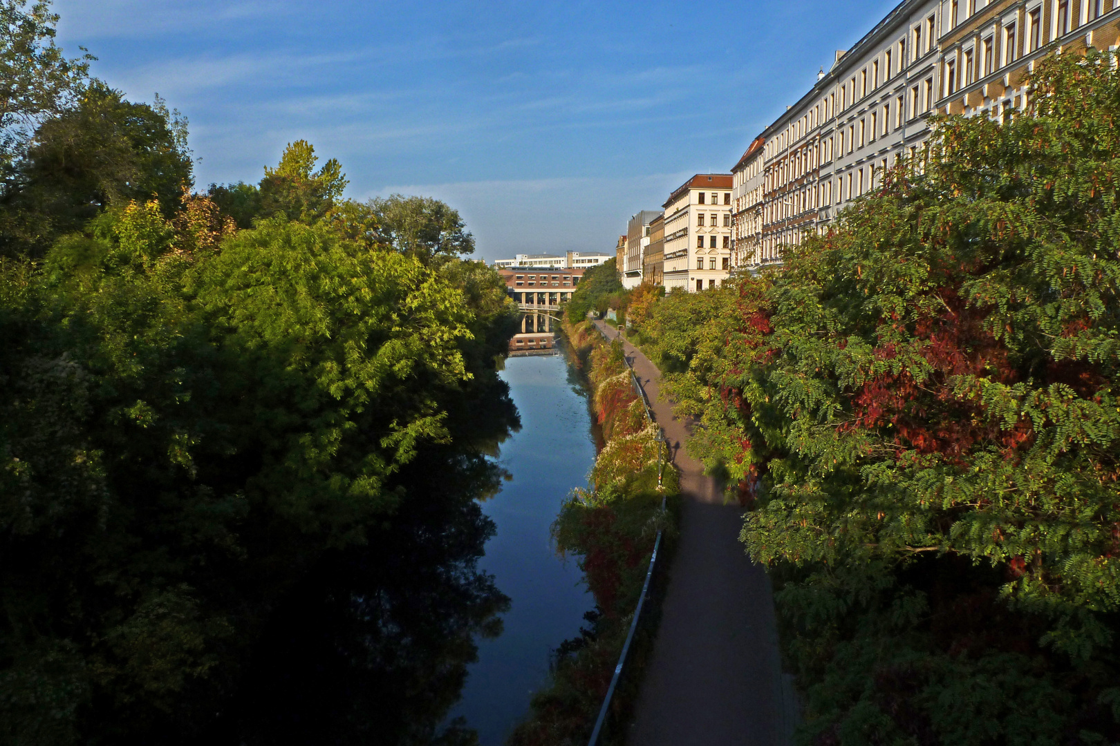 Morgens am Kanal