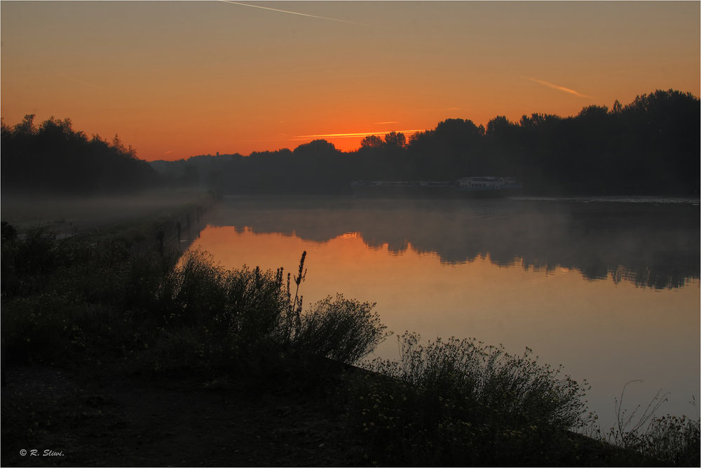 Morgens am Kanal