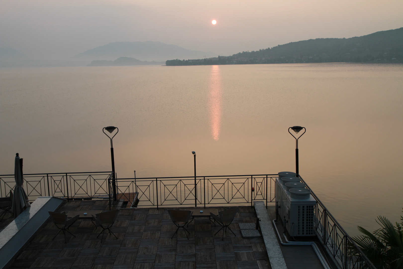 Morgens am Lago Maggiore