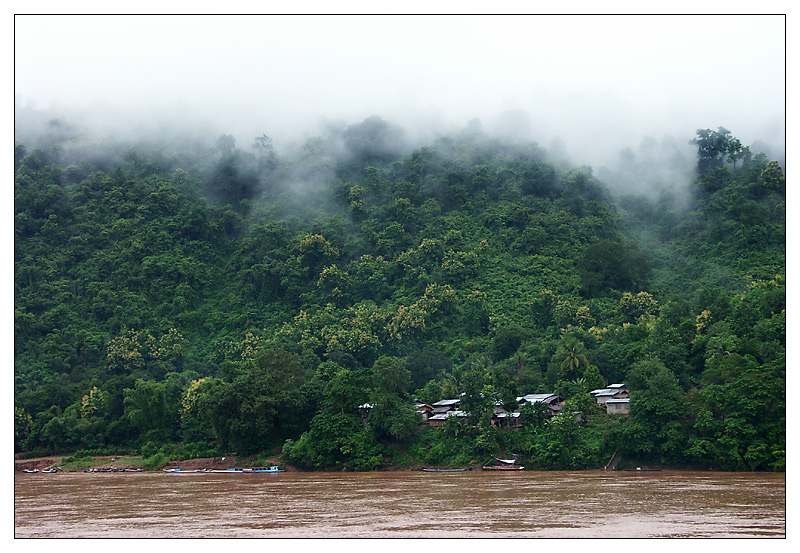 Morgens am Menam Kong - Luang Prabang, Laos