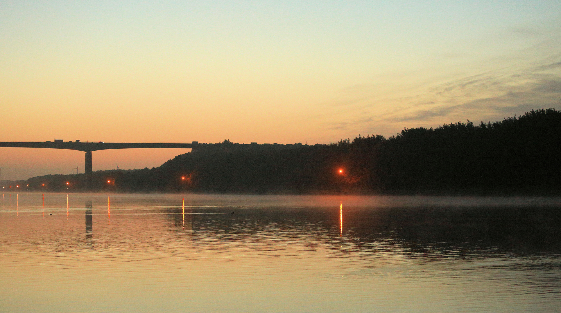 Morgens am Nord-Ostsee-Kanal