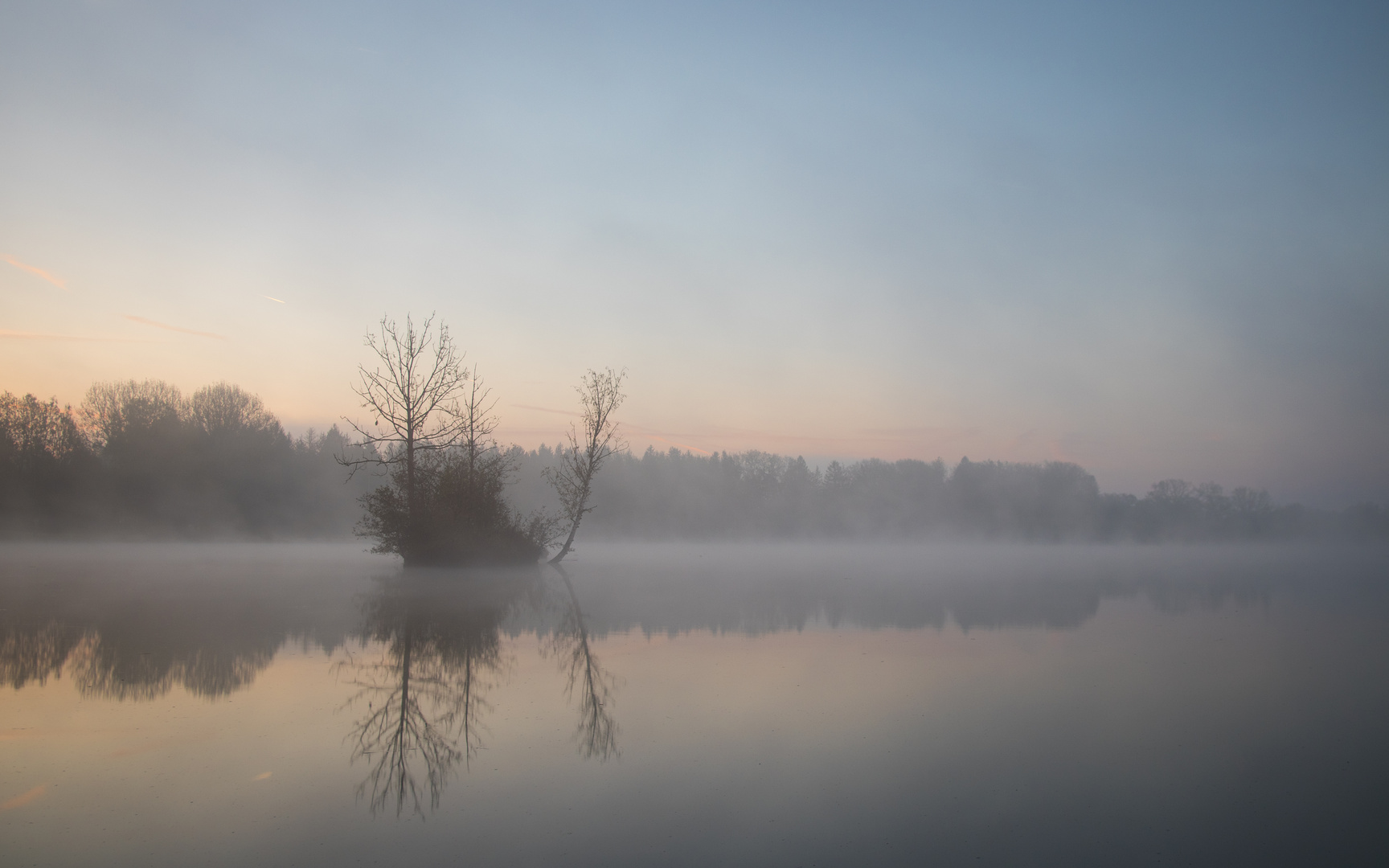 Morgens am See