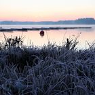 Morgens am See und es liegt Frost