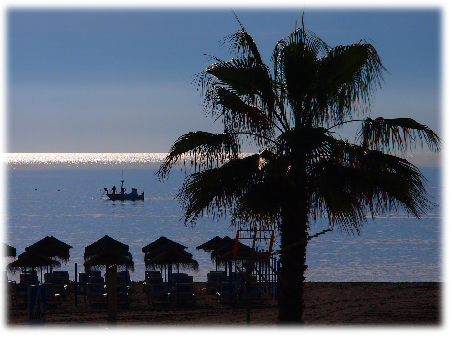 Morgens am Strand von Torremolinos