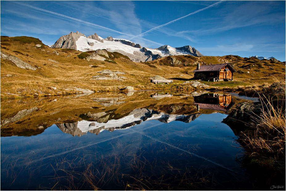 Morgens am unbekannten Bergsee