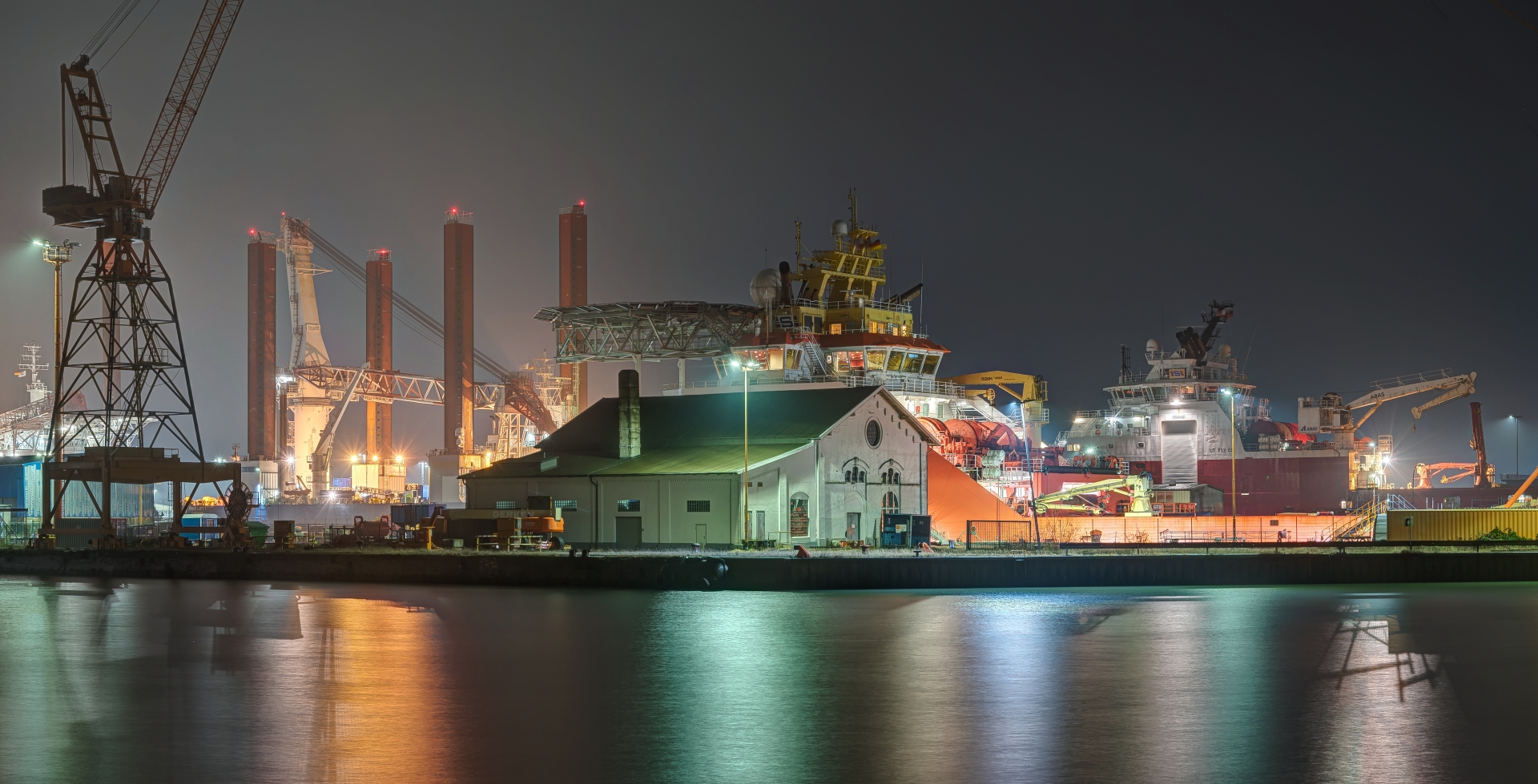 Morgens an der Lloyd Werft in Bremerhaven (2)