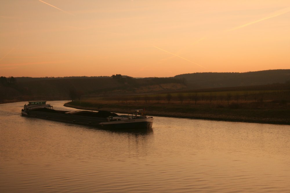 Morgens an der Mosel nahe von Remich