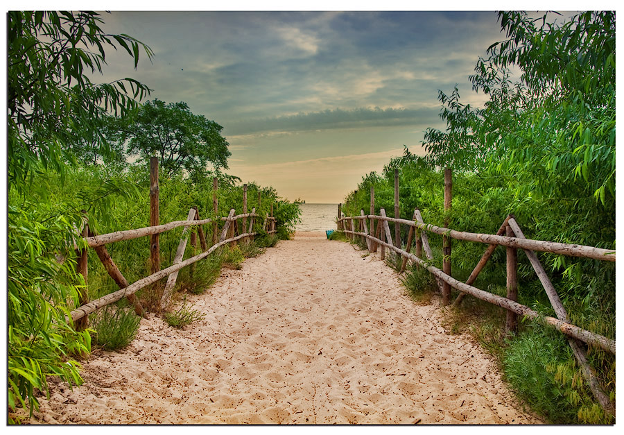 Morgens an der Ostsee- (oder der Weg zum Strand)