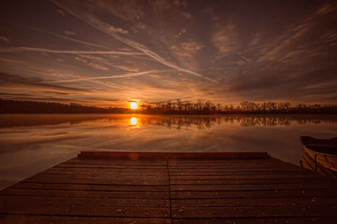 morgens an einem Anglersee