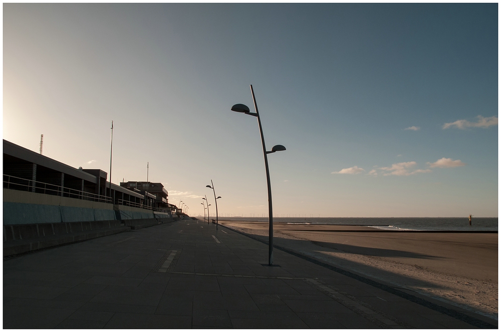 Morgens auf der Promenade