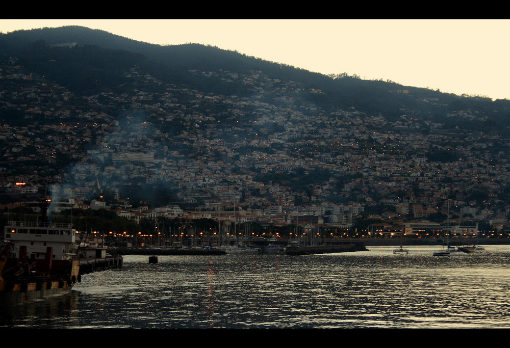 Morgens halb acht in Funchal