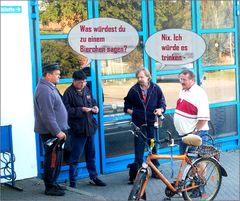 Morgens halb zehn an der Tankstelle - 1