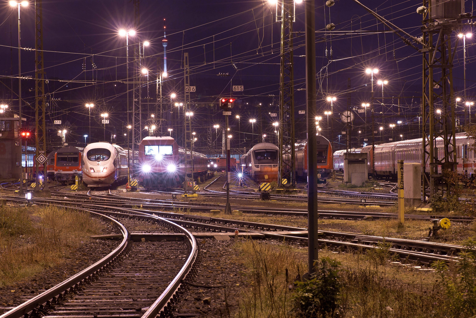 Morgens im Abstellbahnhof