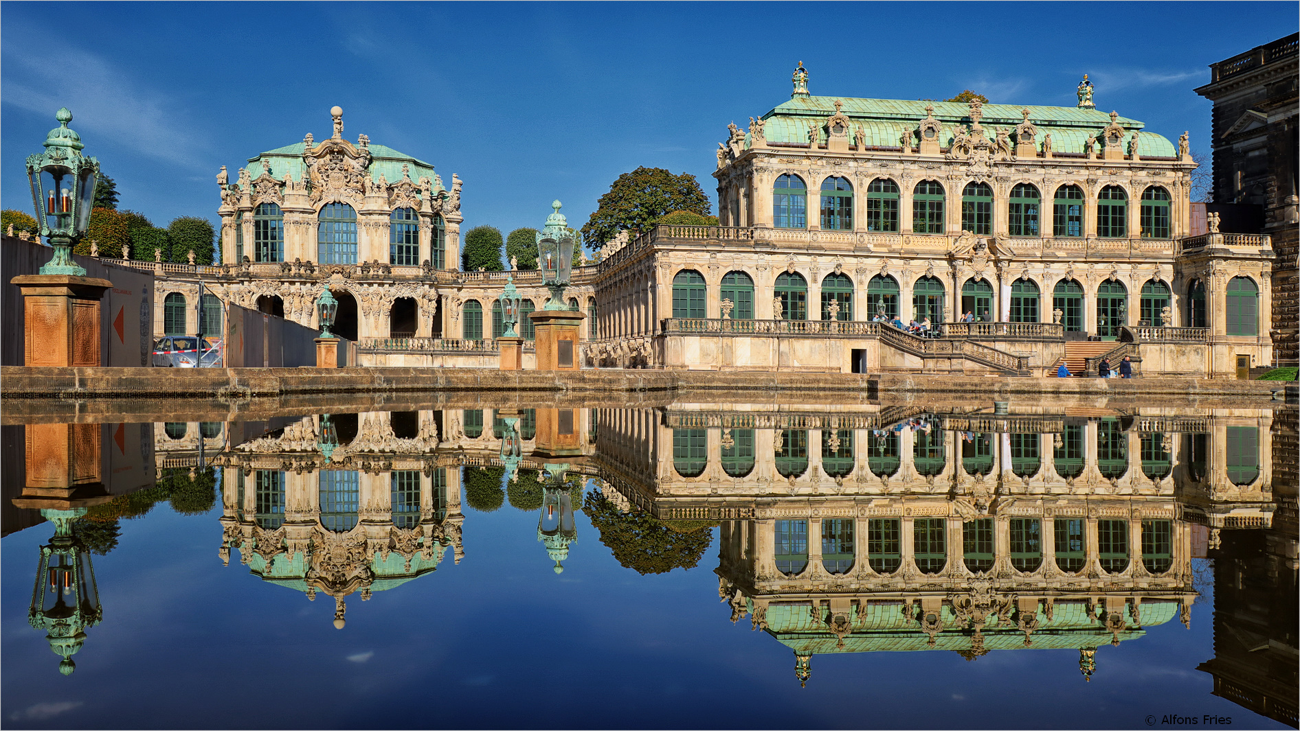 Morgens im Dresdner Zwinger ...