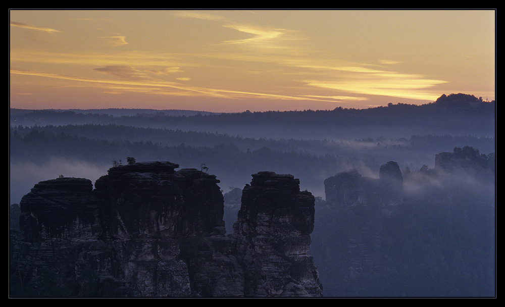 Morgens im Elbsandsteingebirge