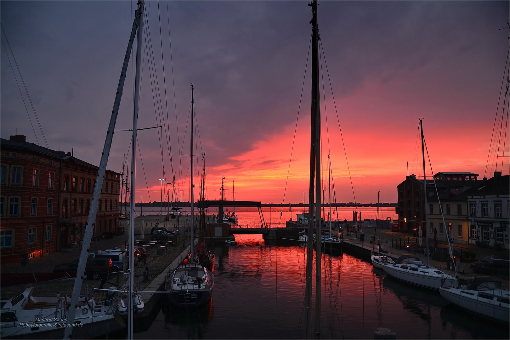Morgens im Stralsunder Hafen