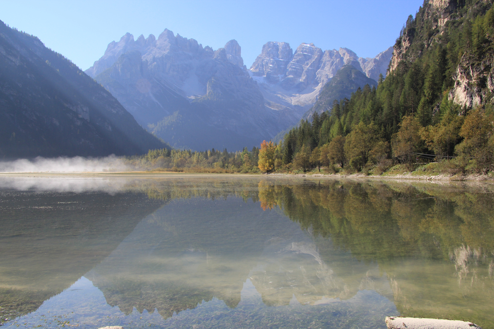 Morgens in den Dolomiten