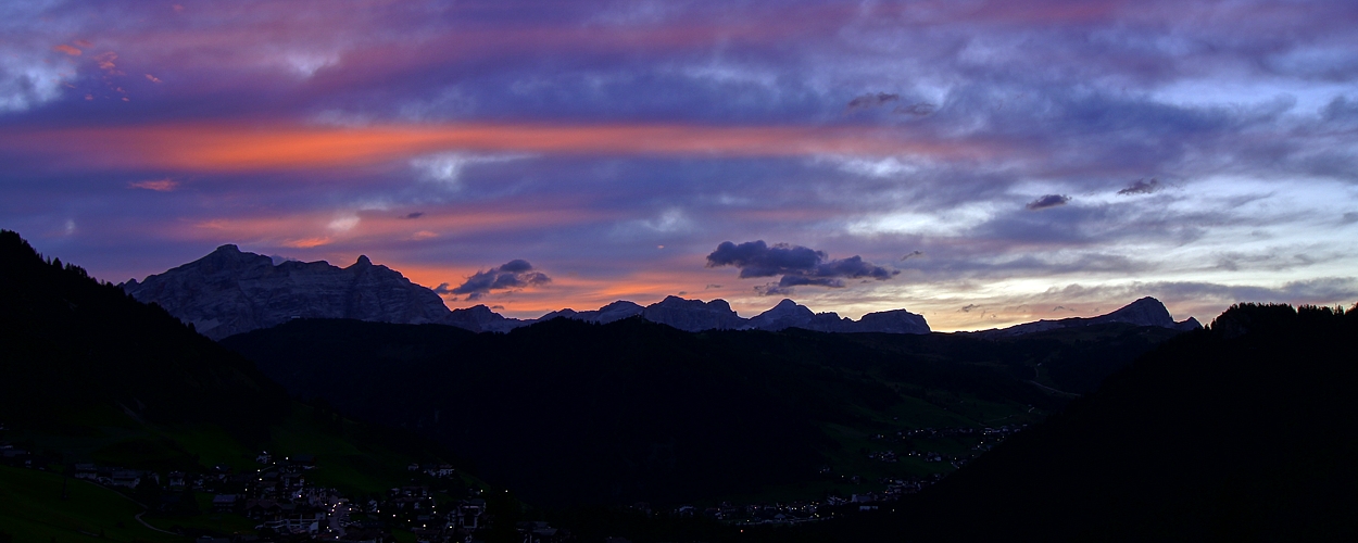 Morgens in den Dolomiten