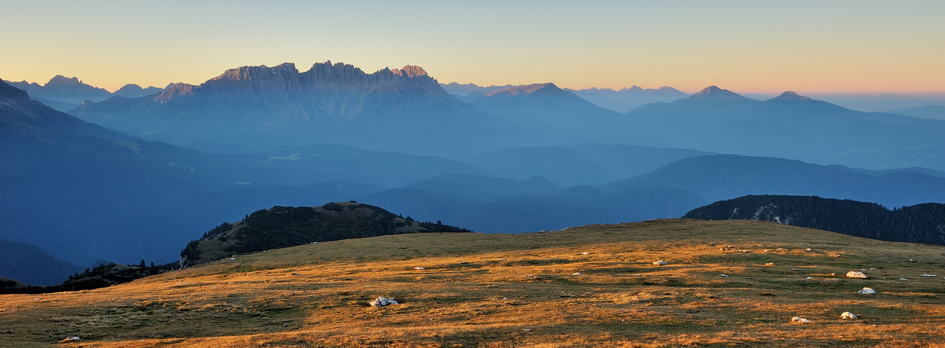 *morgens in den Dolomiten II*