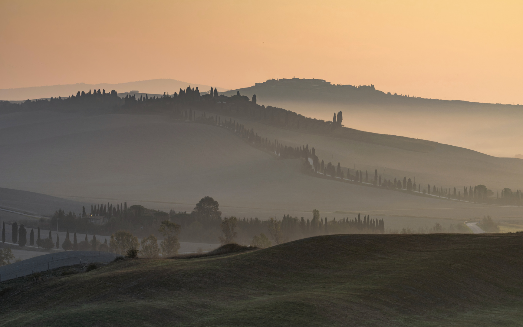 *Morgens in der Crete Senesi*