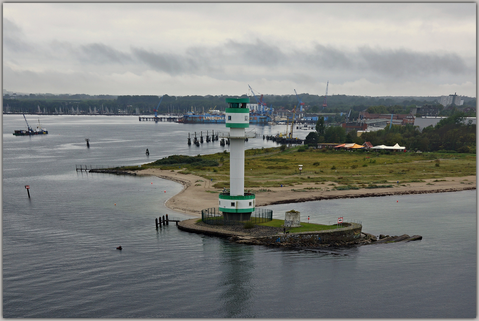 Morgens in der Kieler Förde