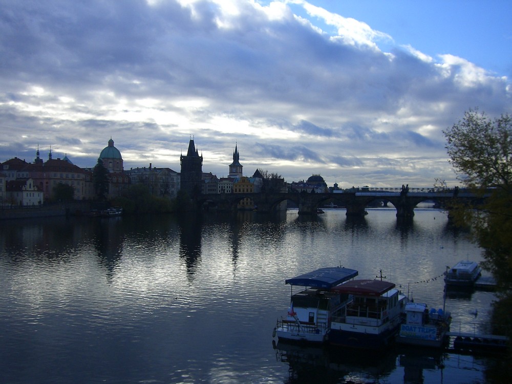 Morgens in Prag by ju94 