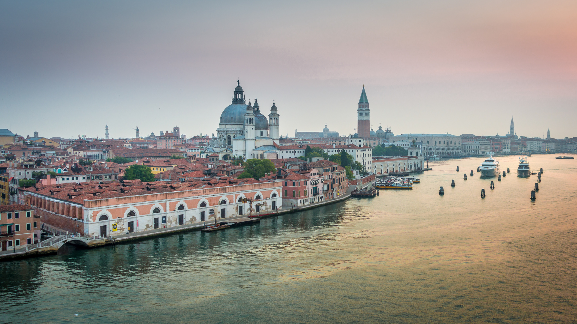 Morgens um 05.00Uhr - Einlaufen in Venedig