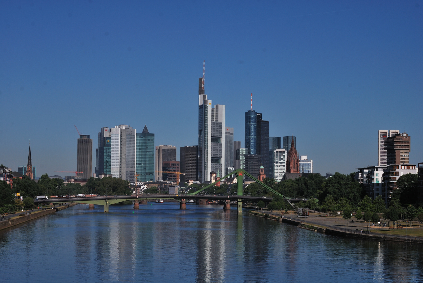 Morgens um Halb Neun in Frankfurt/Main