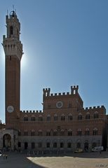 Morgens um halb zehn in Siena