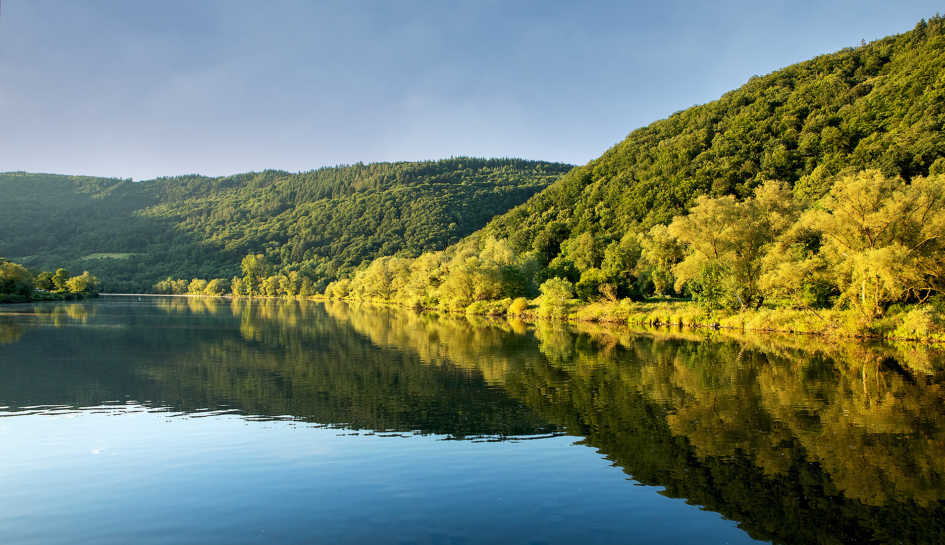 Morgens um sechs auf der Mosel